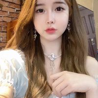 【UT你的少女/包包恩】 极品女神 高价收费房露脸一对一紫薇 1