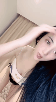 【甜桃】女仆装下体真空~诱惑呻吟~性感长腿女神~奶头贴屏! 1