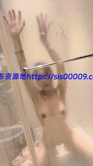 重磅！顶级女神！尺度突破~【诱惑妖精】漏B自慰！水喷不停 1