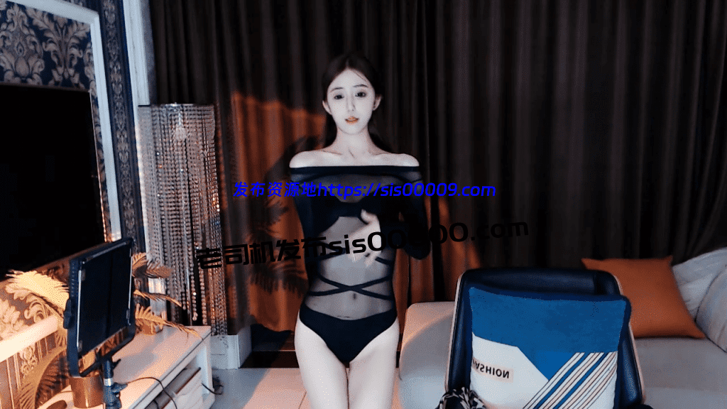 【网易CC 欣彤】高颜值顶级女神大尺定制集！原版无水~【9V】【893M】 1