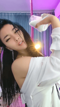 ♆♆【钢管舞小妍】性感钢管舞~20小时~空中倒挂金钩飞舞~ 1