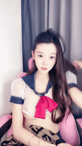 ██千年出一美女~【董小姐】尺度升级了，热舞，掰穴特写 1