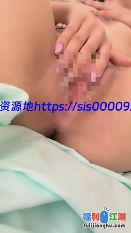 国人老哥带俄罗斯美女下海看无毛嫩穴回到家操逼蜜桃美臀后入【1.2G】 16