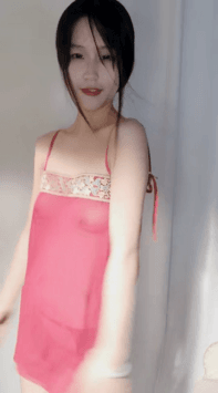 ♆【萝莉小羊】重磅~! 18岁萝莉~裸舞诱惑~跳蛋道具~抽插润逼 3