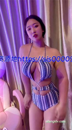 首发价值666元重磅福利，快手巨乳主播露露泳衣制服热舞 4