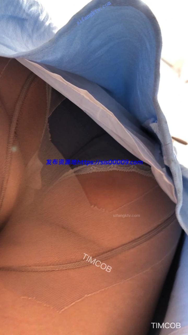 【TIMCOB】CD原创-好利来小姐姐破洞丝袜第二弹！姨妈疼的 2