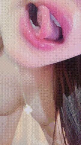 ❤️尤物下海【佳贤妹妹】销魂舌诱蠕动拉丝粉逼自慰骚舞 2