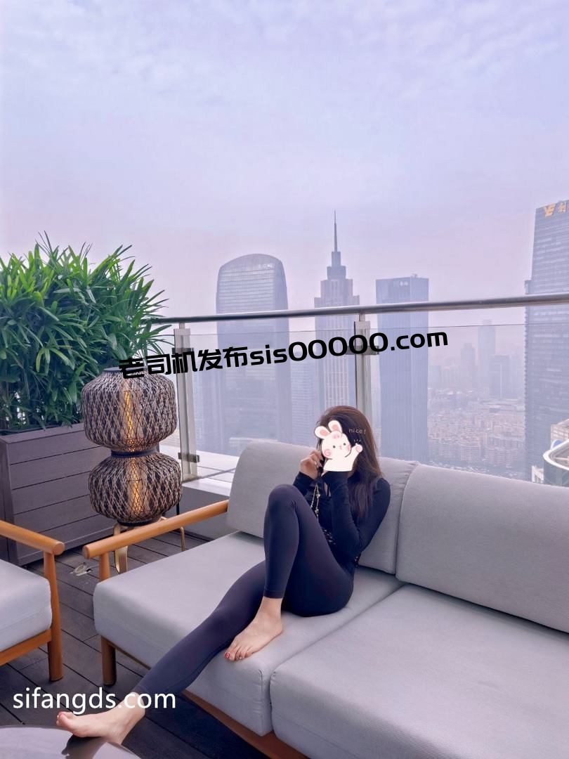 推特绿帽夫妻高质量换妻群P盛宴@吉人FQ 高价付费福利【263P/66V/20.6GB】 9