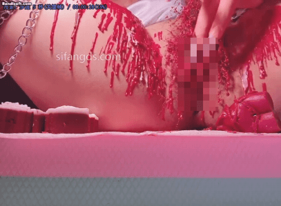 【推特 恩宝】极品F奶 超级巨乳 蜡烛滴逼 滴满逼毛 紫薇 1