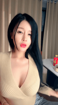 ♆【霸氣白骨精】重磅! 年度最美女神下海~抠穴自慰~喷水~! 1