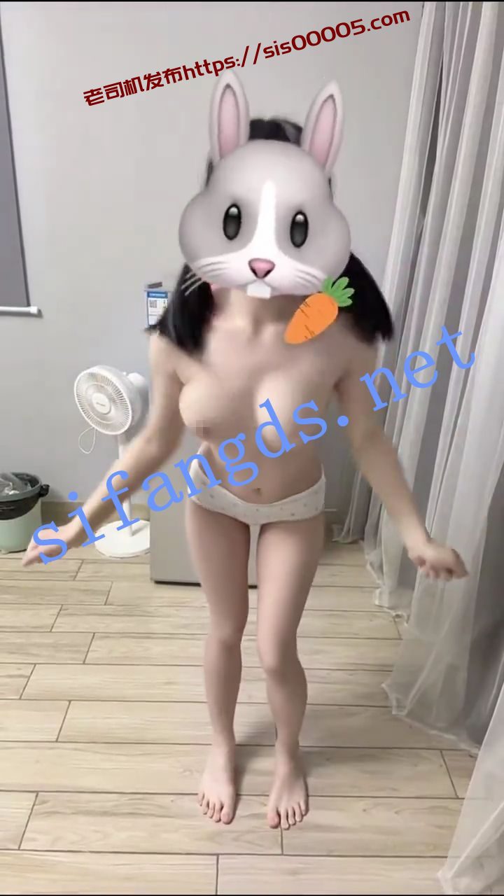 深圳一字马萝莉舞蹈生【鱼呼呼】付费福利，嫩爆了 14