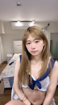 ♆【小涵萌主】反差美少女! 裸舞~特写道具自慰~害我狂撸~! 1