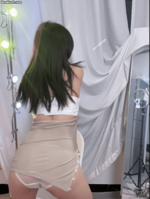 【CC 多多也结衣】巨乳女神 性感蕾丝骚内裤 极限尺度骚舞 12