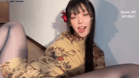 【推特 yum_707/玉米】最新VIP专享 开档丝袜 手指紫薇 很骚 1 【推特 yum_707/玉米】最新VIP专享 开档丝袜 手指紫薇 很骚 1