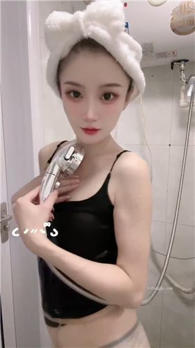 抖音主播 猪妮妮 纯情小美人夹穴骆驼趾丝足诱惑礼物福利 3