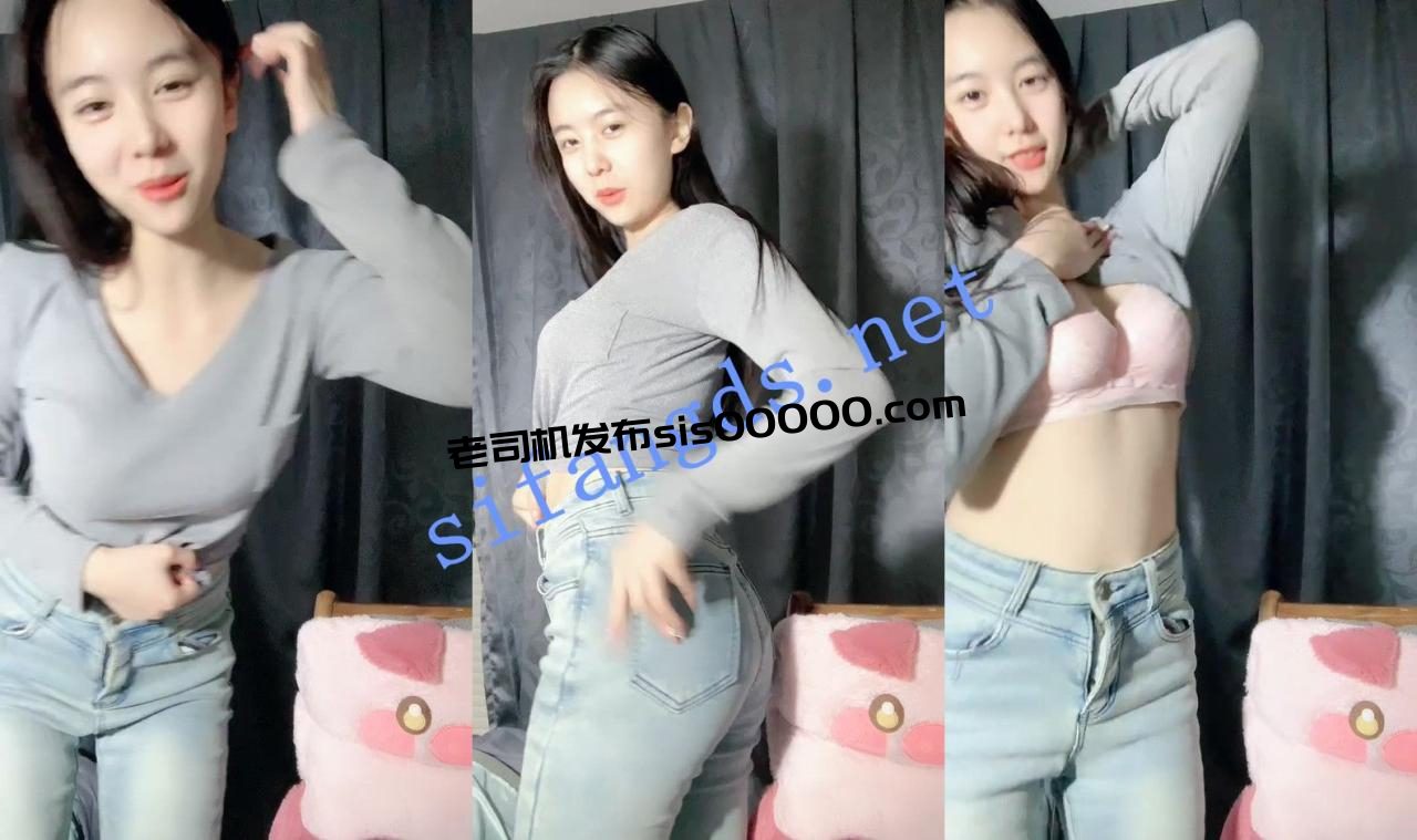 ⚡校花女神过年不打烊！【八个汉堡】淫水打湿地板擦不停~ 9