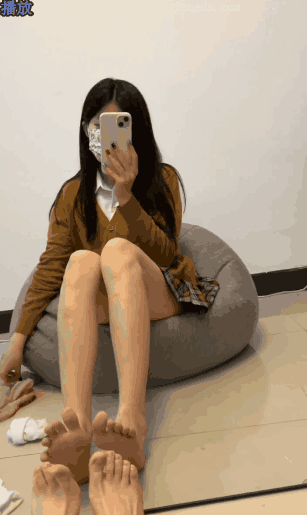 ㊙️抖音23w粉丝【雪顶蛋糕】定制丝足鄙视羞辱狗狗阿黑颜 19