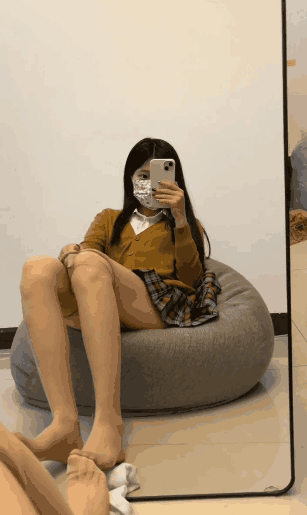 ㊙️抖音23w粉丝【雪顶蛋糕】定制丝足鄙视羞辱狗狗阿黑颜 18