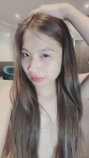 新人！卧槽！兄弟们！正宗水神~【小樱桃】自慰！淫水狂喷~ 1