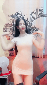 ♆【小少妇以下海】舞蹈御姐! 超骚~超漂亮~道具自慰~尿尿! 3