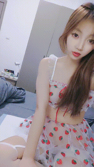 超级美人！颜值巅峰校花~【浅夹哥哥的心】道具自慰！狂撸~ 1