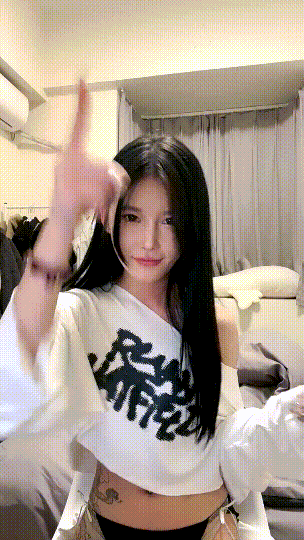 ⚜️顶级高端女神【爱捣管子】天使面容~框框狂揉骚穴自慰! 1