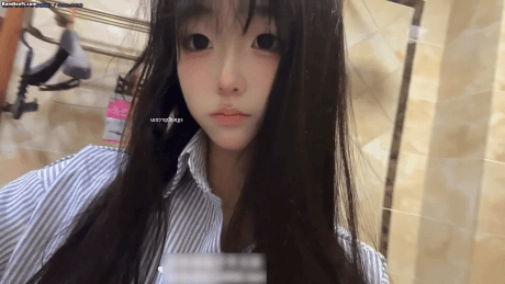 【推特 鳄鱼 呆痛绷】极品萝莉 身材完美匀称 难得露脸沐浴 2 【推特 鳄鱼 呆痛绷】极品萝莉 身材完美匀称 难得露脸沐浴 2