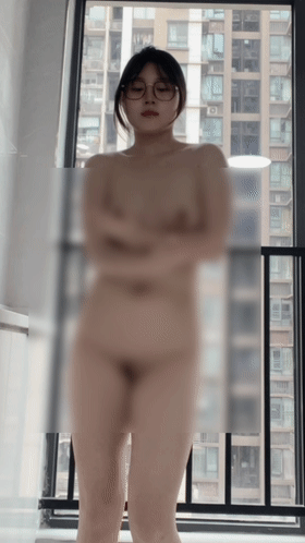 推特动感舞姬 无刺榴莲 首次露脸全裸舞顶上定制 全程高能 4