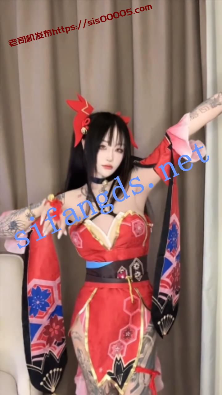 【重磅核弹】抖音网红女神【九条南无】4.18 COS超美福利 5