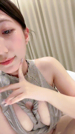 绿播女神下海！简直美到爆炸~【宝宝】道具自慰！通宵狂撸~ 1