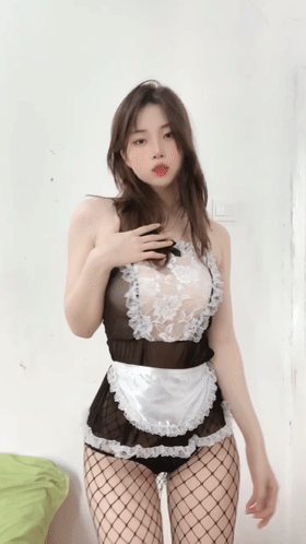 抖音瑜伽裤女神 甜子兔哟 8月新番内衣骚舞情趣福利【46V】【991M】 12