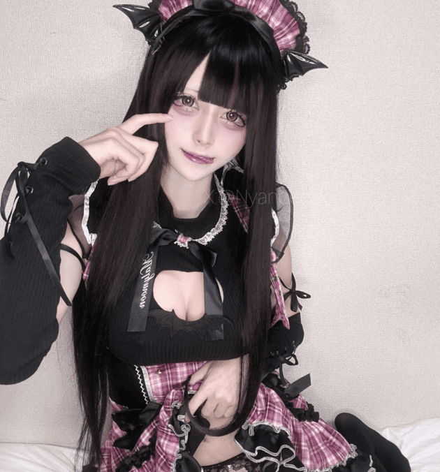 魅琉玖@Nyanoeexxo0 最高档位作品 日本高颜值地雷系萝莉少女，虽是萝莉，身怀大奶，卡哇伊自慰一库 3V 4