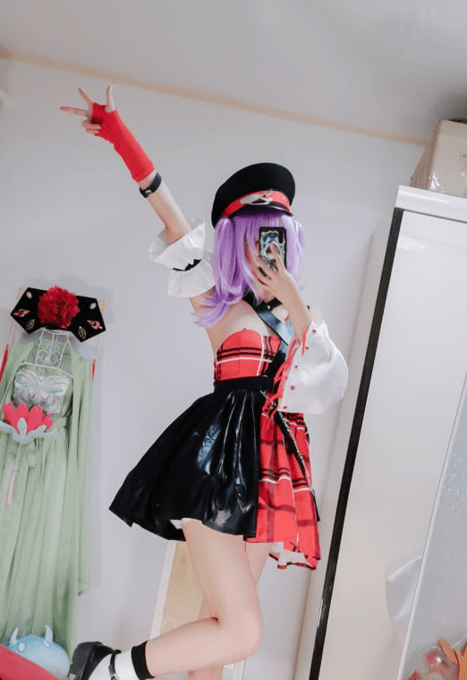 福利姬-沐沐酱-新 小乔 音你心动（21P,3V,266M） 1