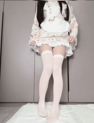 福利姬-甜甜-新 小熊洛丽塔（1V,151M） 1