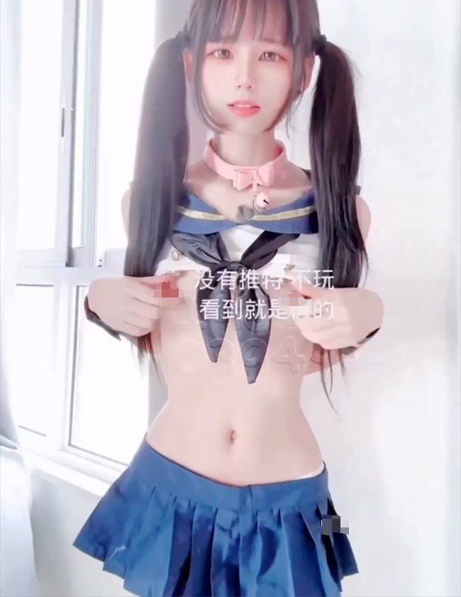 小雯宝宝– 新增 27分钟 [JK情趣+斑点狗] [17P2V-1.62G] 1