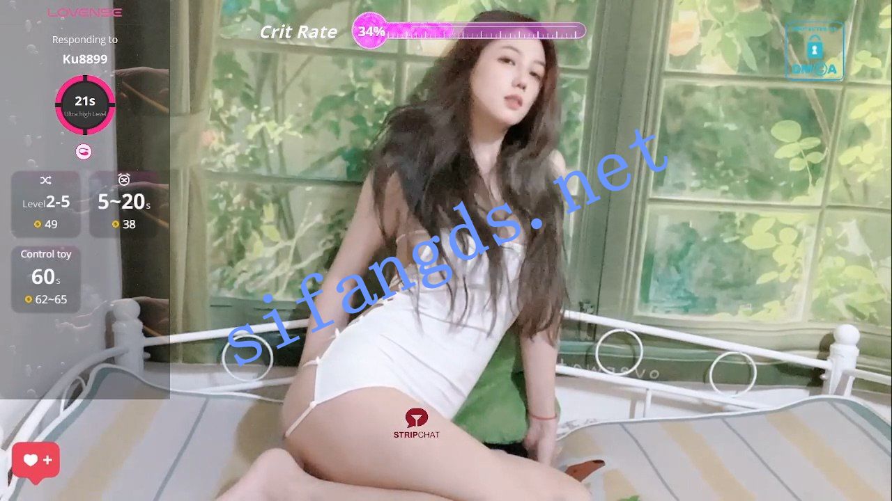 【Eden-top】邻家少女~蜜桃臀~女女大黑牛自慰~开裆露逼 1