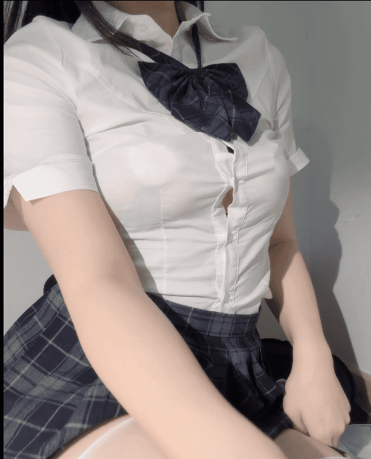 极品肉感福利姬-梦中的梦-原版新合集（9V,2G） 5