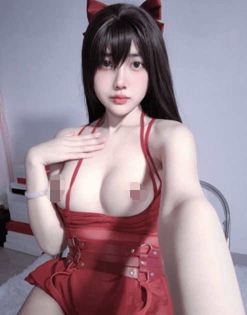 顶级福利姬-高桥千凛-of原版新  红  魔术师（43P,6V,225M） 1