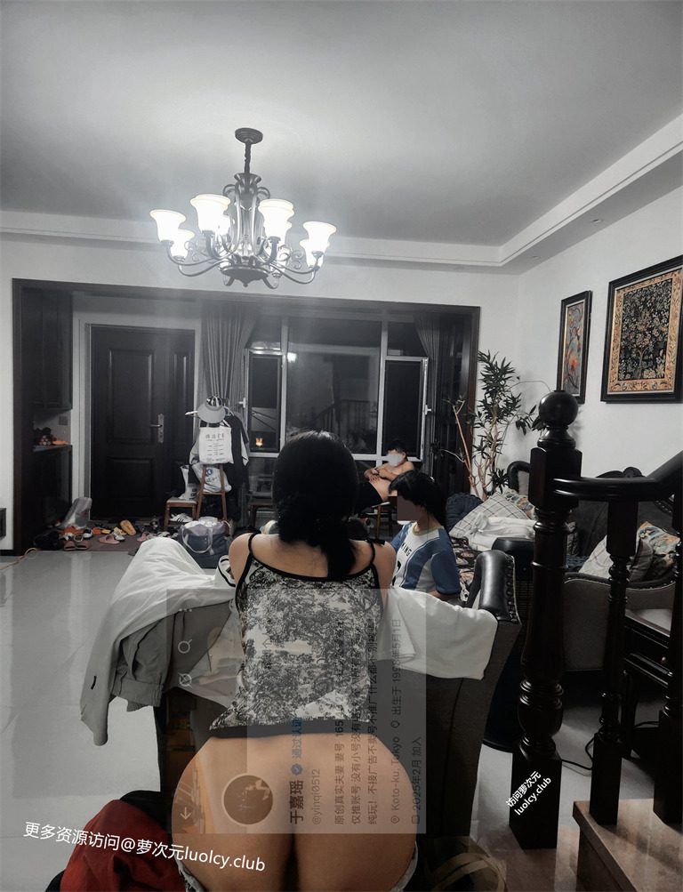 于嘉瑶 – 顶级淫萝户外露出勾引路人 [87PnV-358MB] 持续更新中 百度云 15