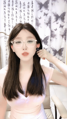 ⚫️天下第一美！【反差女大学生】好纯啊~自慰高潮~喷水了 1