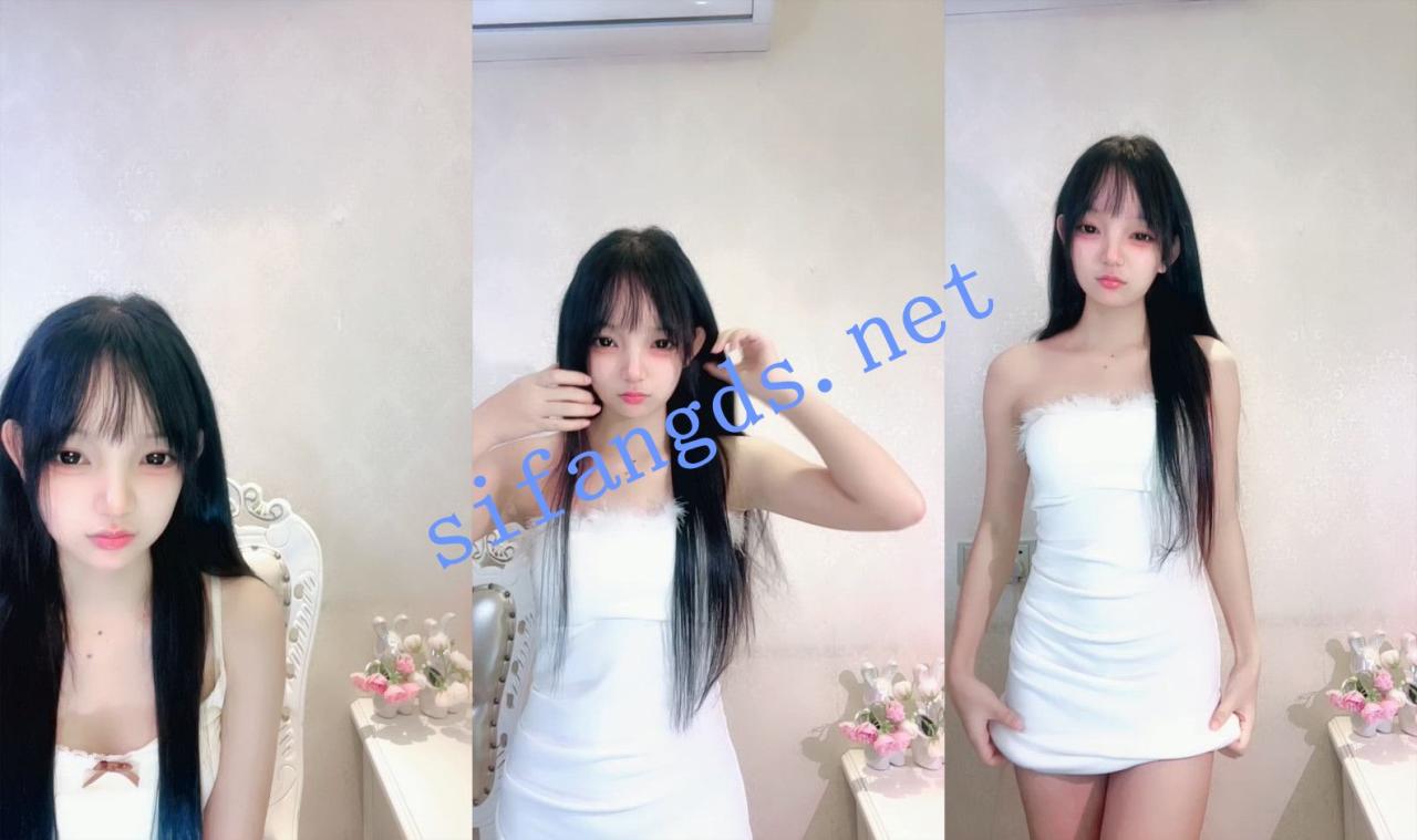 ⚡【鬼鬼啊】让人惊叹的校花女神！脱衣舞~全身雪白~三点粉 1