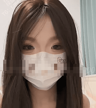 高颜值青春感美女 爱吃雪糕5V 3