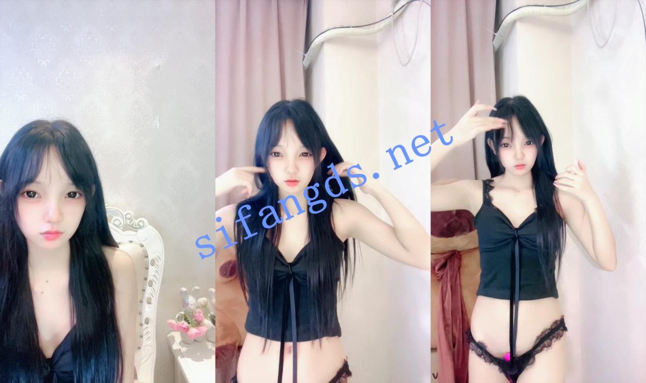 ⚡【鬼鬼啊】让人惊叹的校花女神！脱衣舞~全身雪白~三点粉 11