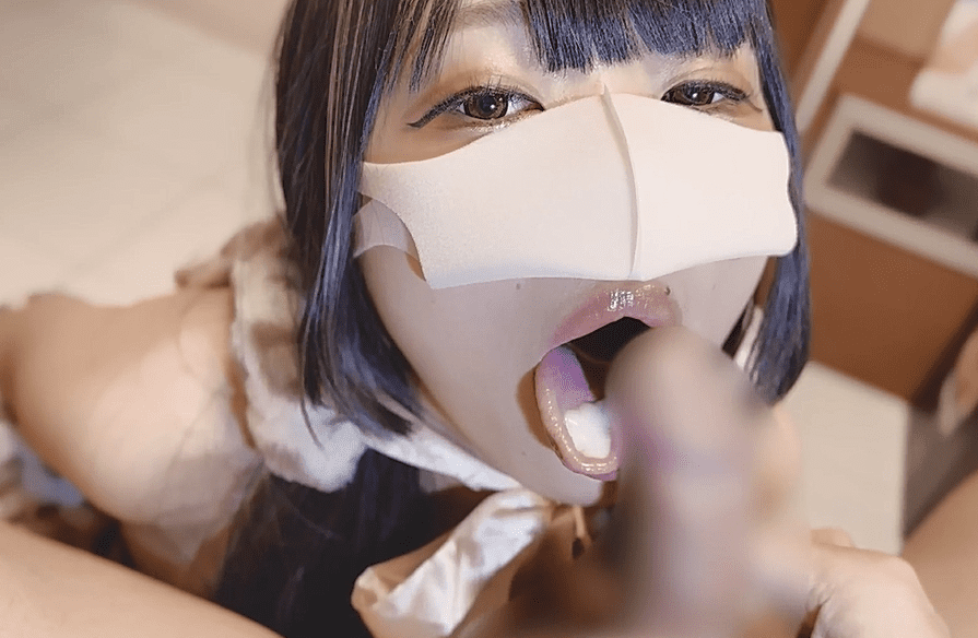 echiechimykano你是否想要,一个女孩穿着如此性感的衣服突然过来吮吸你的阴茎 3