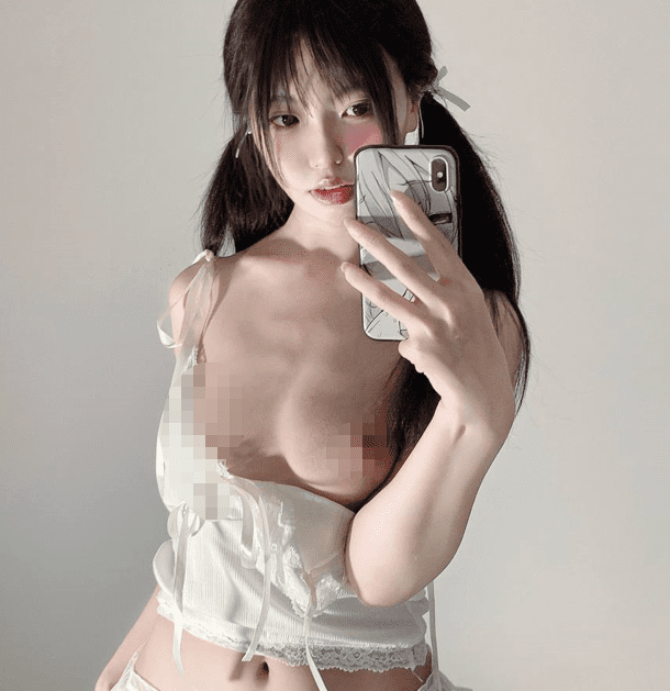 推特福利姬【真真U】【想被爆炒的真真】合集 6