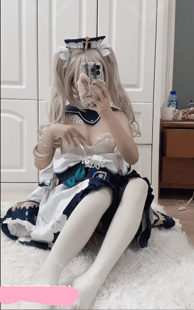 反差骚母狗小luoli，穿cos服，白丝过膝袜，对镜自拍，揉捏奶子，跳蛋震动骚逼！1V753M 1