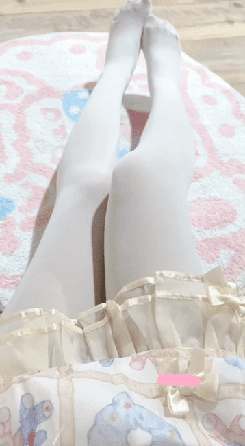 优米 推特 白丝 自慰 最新作品cos 1V277M 2