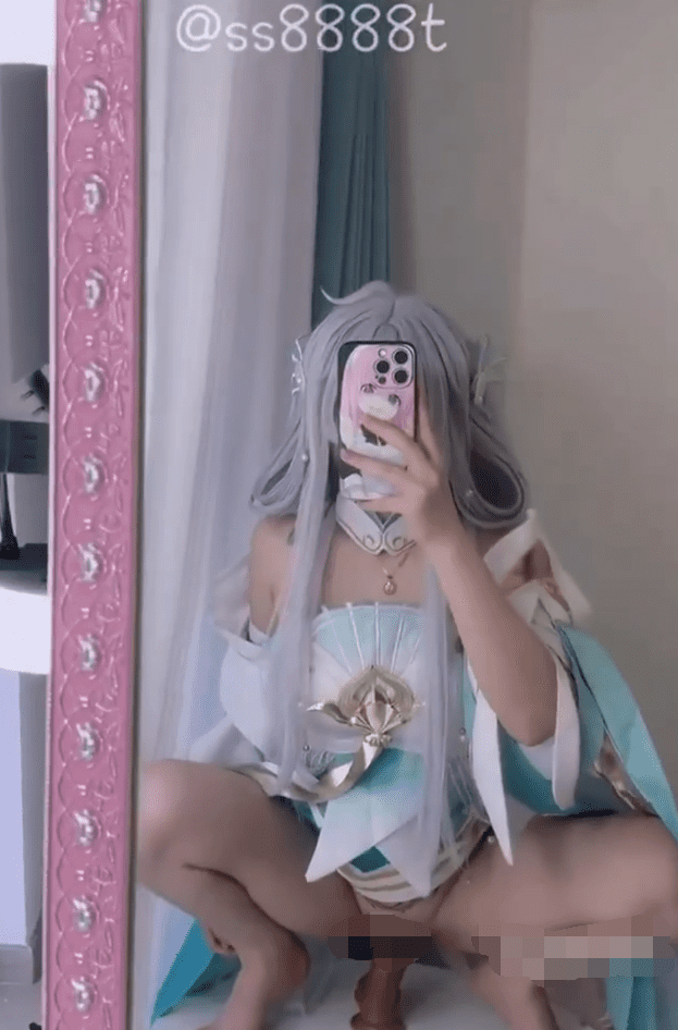 推特顶级福利姬-武汉KK（兔三岁）-5.20新 西施游龙清影（1V,478M） 1