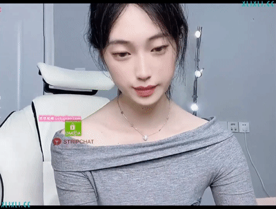stripchat 主播 Caroline-175 01 1