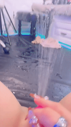 ♈御姐【舞蹈雪儿】喷水界天花板~飙到几米远根本停不下~顶 3